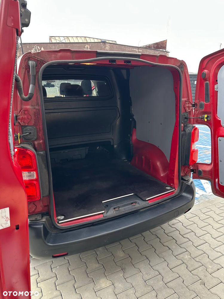 Toyota ProAce D-4D Medium 3,0t Active (bryg.) - 30