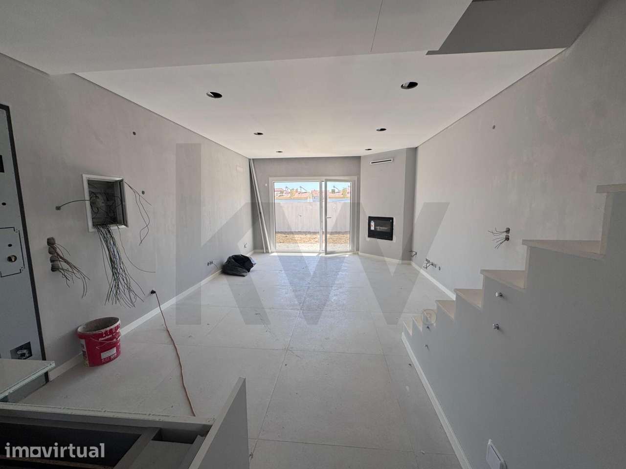 Moradia Geminada T3 com 2 suites, centro Fernão Ferro - Grande imagem: 5/32