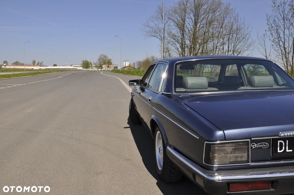 Jaguar XJ - 6