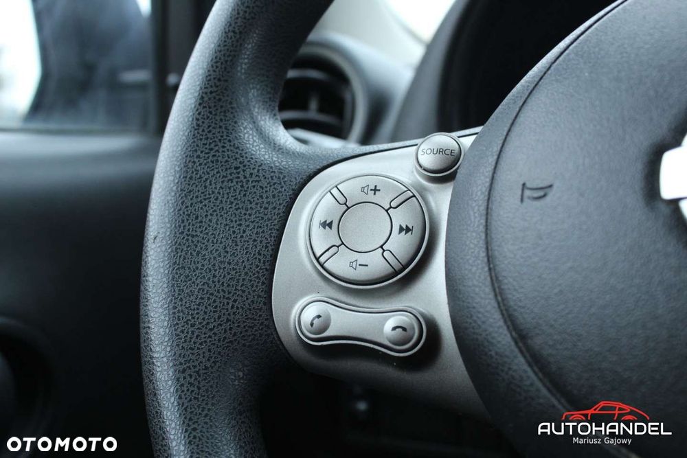 Nissan Micra - 10