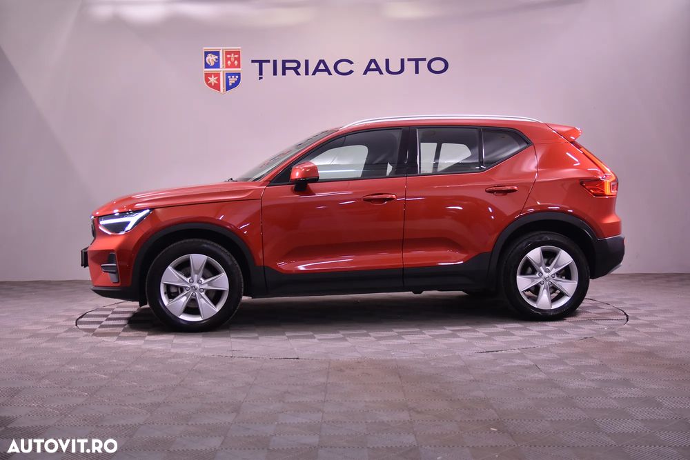Volvo XC 40 B3 AT FWD MHEV Core - 2