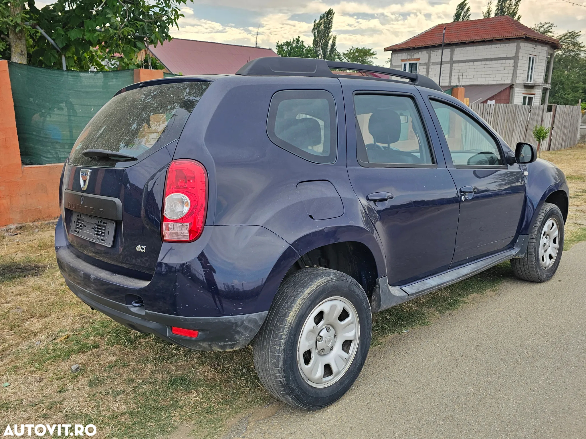 Dacia Duster 1.5 dCi 4x2 Laureate - 16