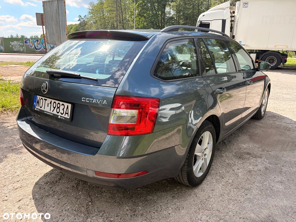 Skoda Octavia 1.5 TSI ACT Ambition - 4