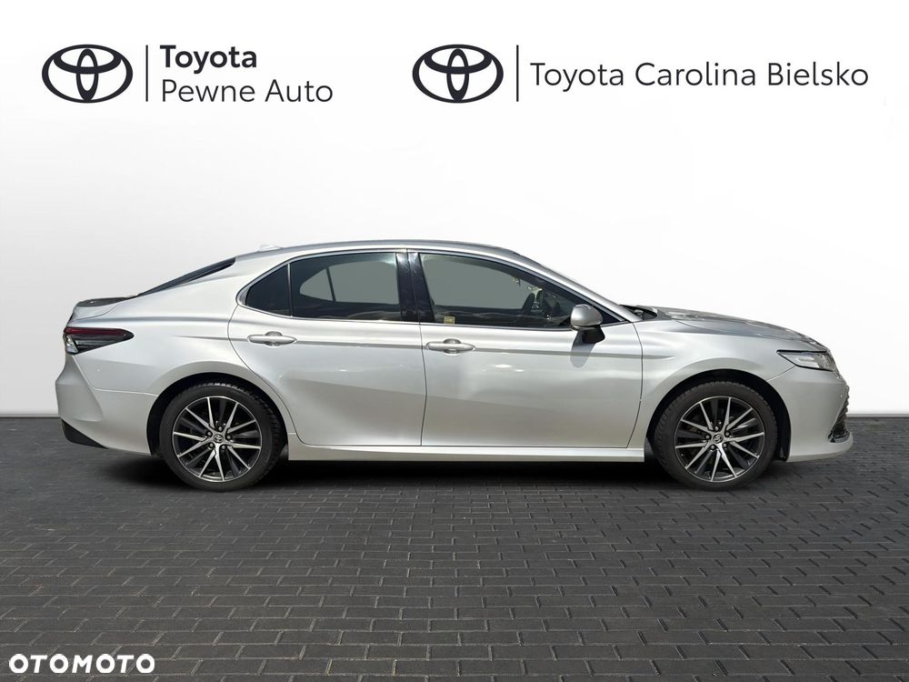 Toyota Camry 2.5 Hybrid Executive CVT - 27