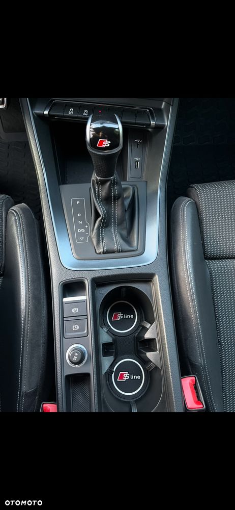 Audi Q3 2019 photo 4