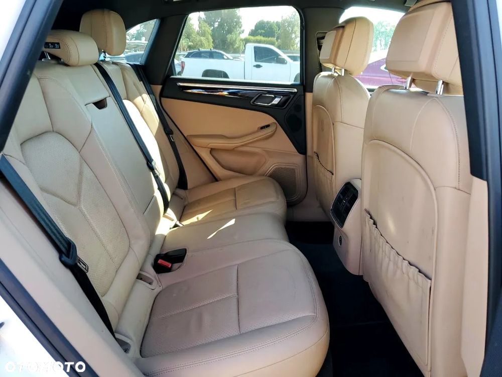 Porsche Macan PDK - 12