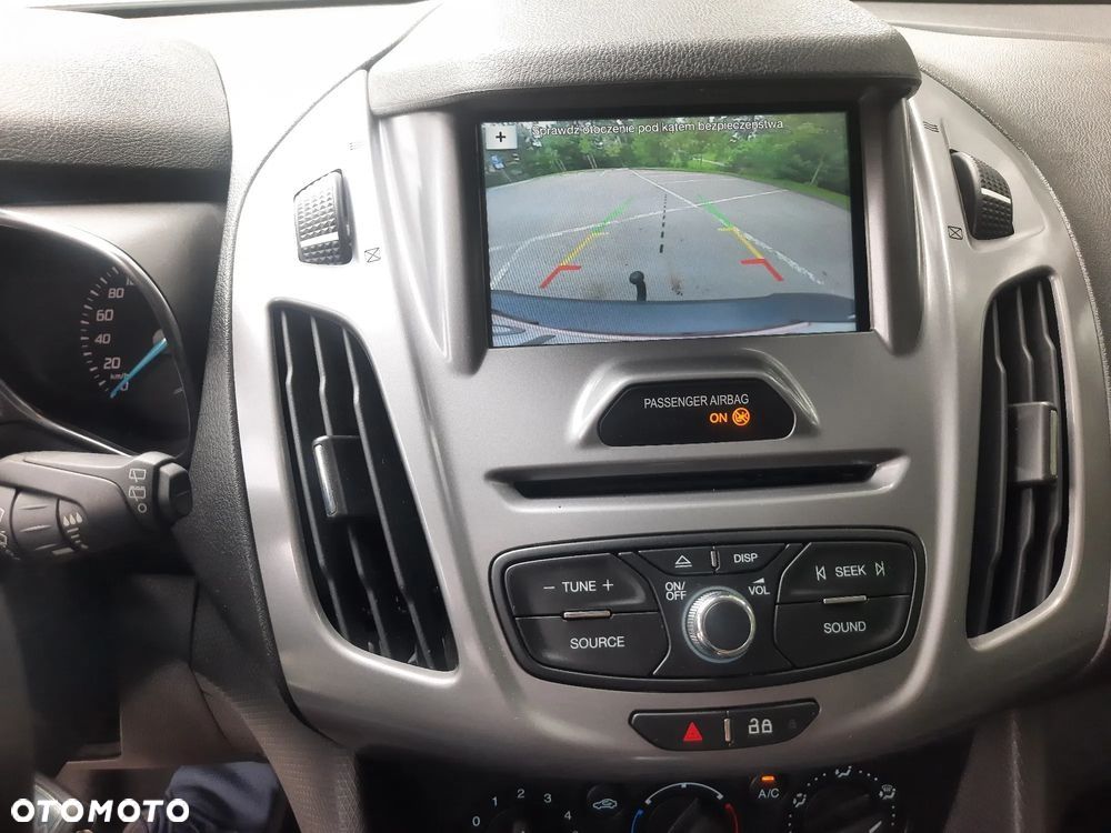 Ford Tourneo Connect Grand - 14