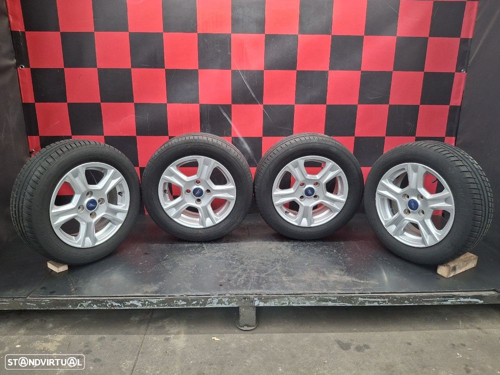 Jantes Ford Tourneo Courier B460 Kombi - 1