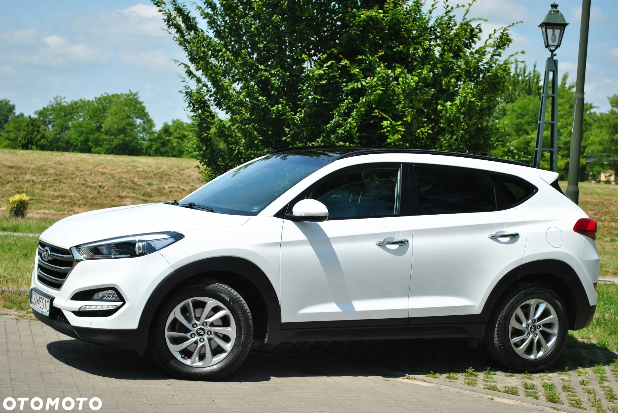 Hyundai Tucson blue 1.7 CRDi 2WD Advantage - 4