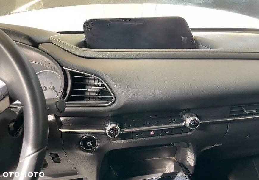 Mazda CX-30 - 11