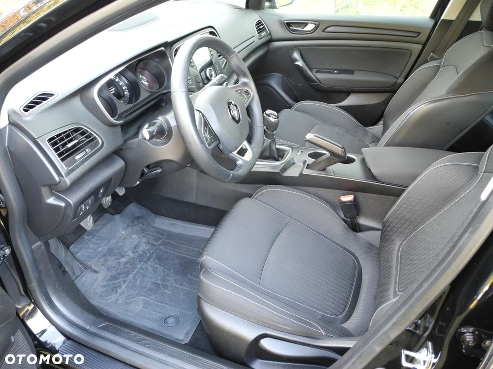 Renault Megane - 9