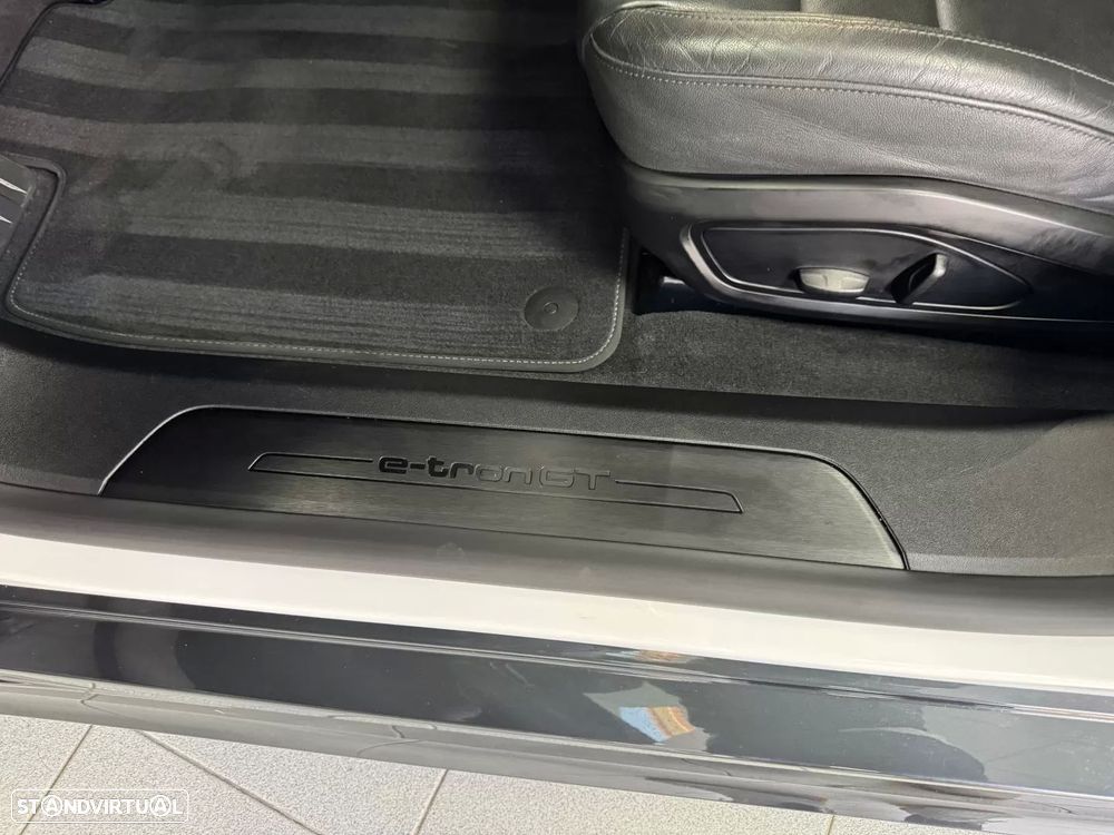 Audi e-tron GT quattro - 37