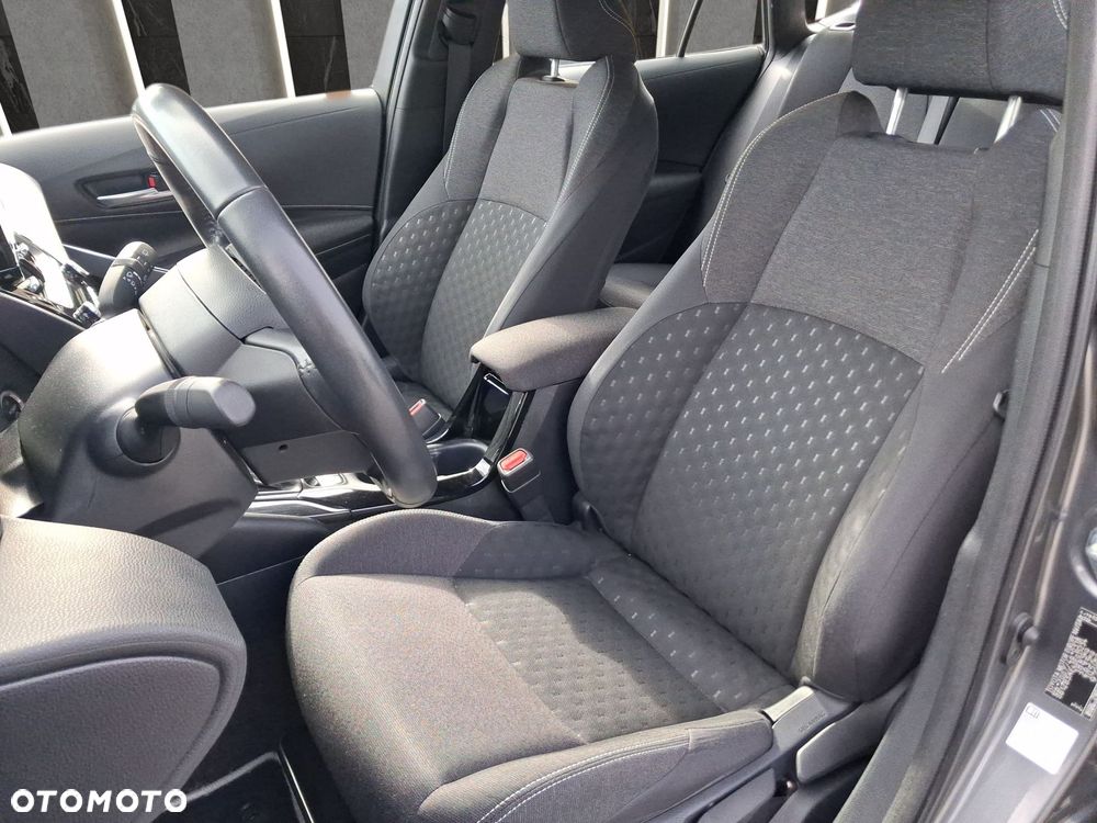 Toyota Corolla 1.8 Hybrid Comfort - 12