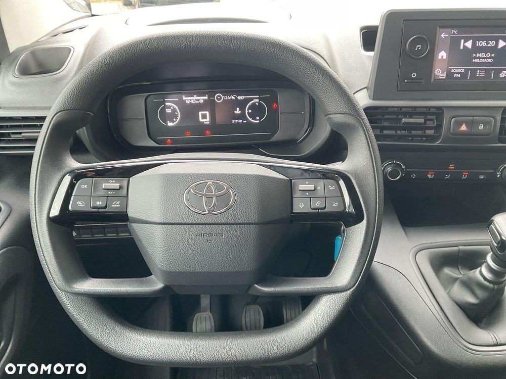 Toyota PROACE CITY - 7