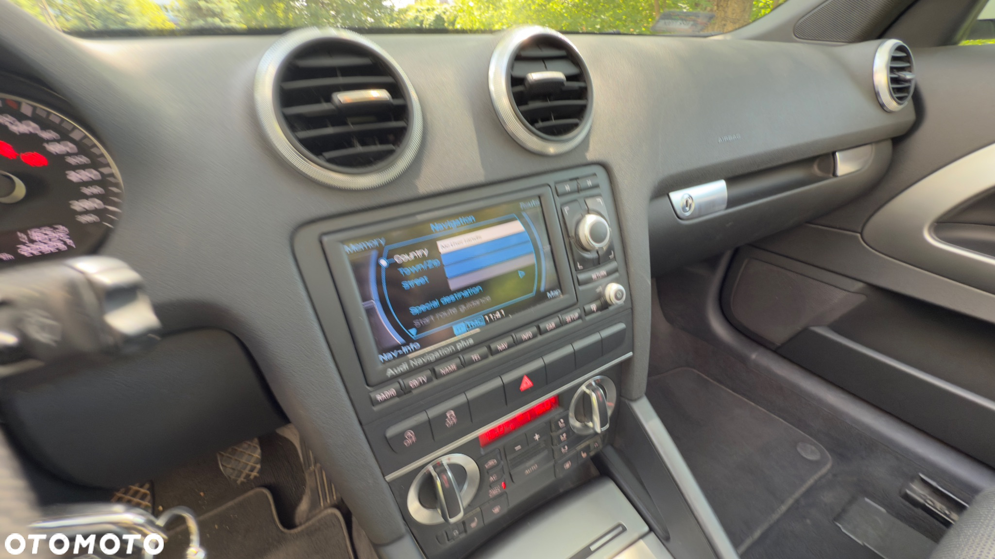 Audi A3 2.0 TDI DPF Ambition - 13