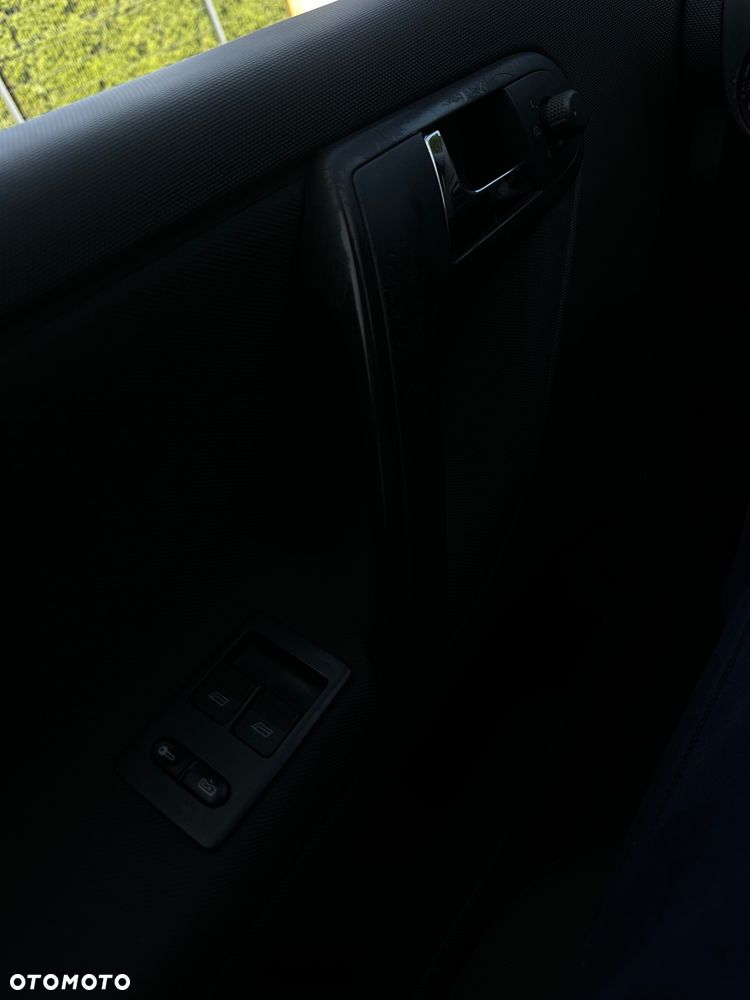 Volkswagen Polo - 16