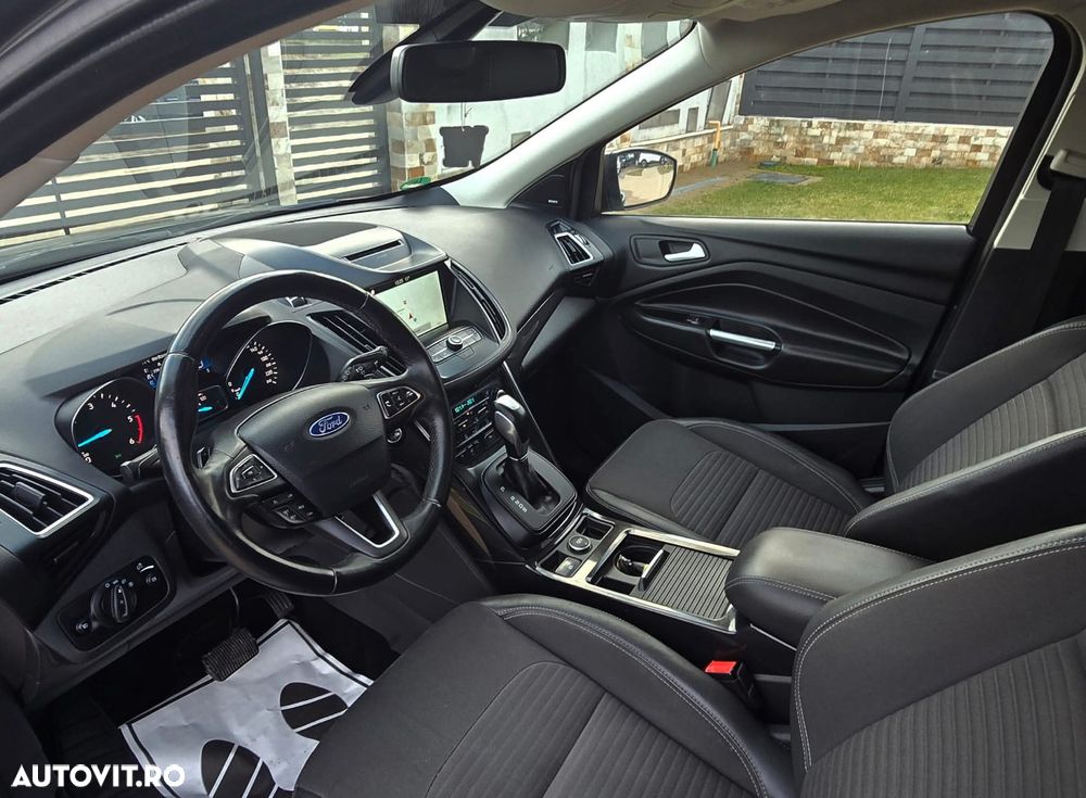 Ford Kuga 2.0 TDCi 4x4 Aut. Titanium - 26