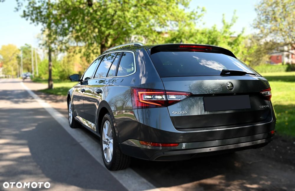 Skoda Superb - 19