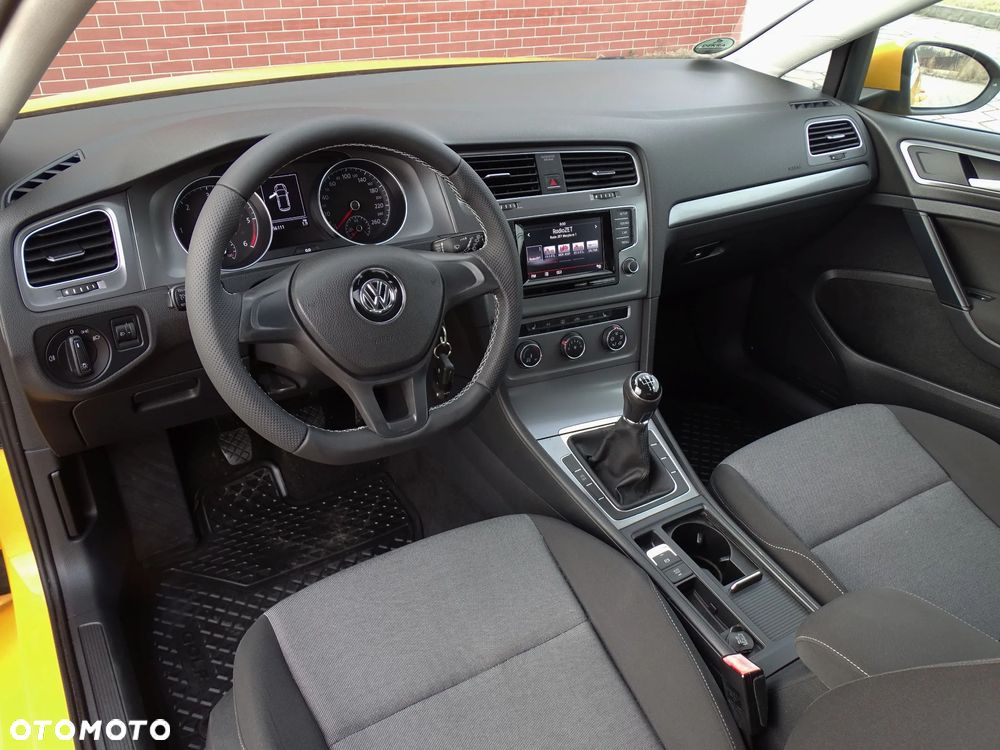 Volkswagen Golf 1.6 TDI BMT Highline - 8