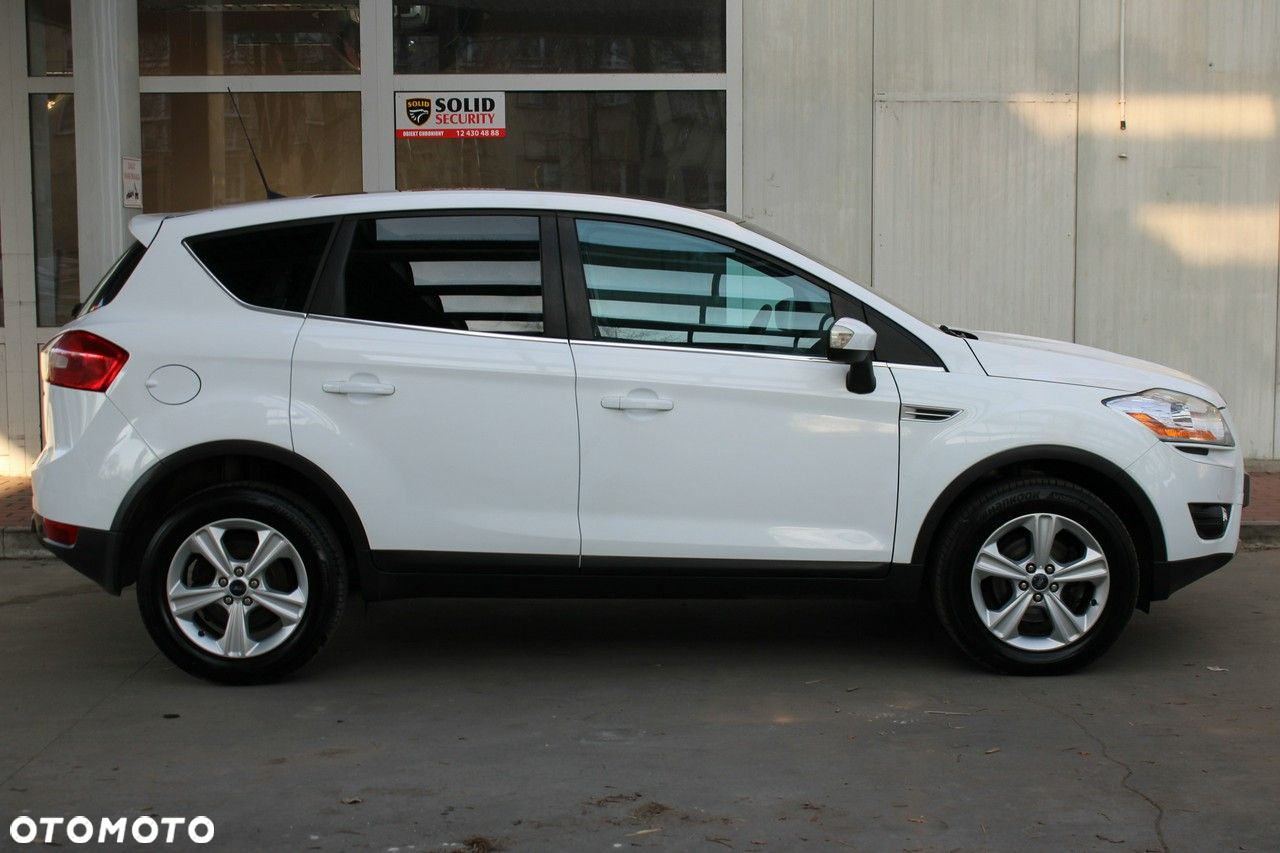 Ford Kuga 2.0 TDCi Titanium - 16