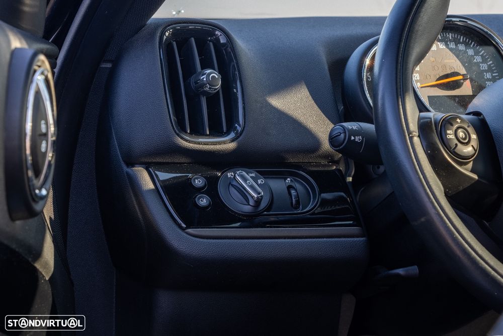 MINI Countryman One D Aut. Blackyard - 16