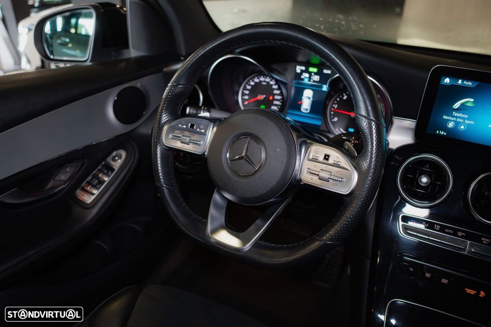 Mercedes-Benz GLC 300 - 32