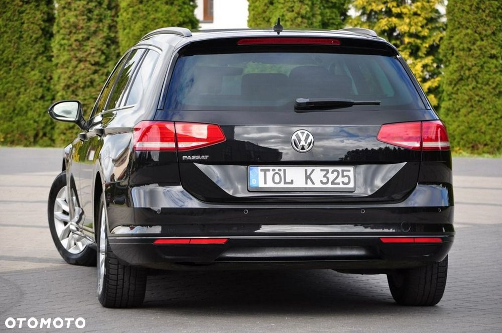 Volkswagen Passat Variant 2.0 TDI BMT Highline - 20