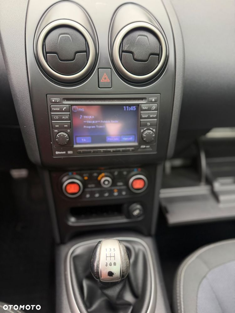 Nissan Qashqai - 22