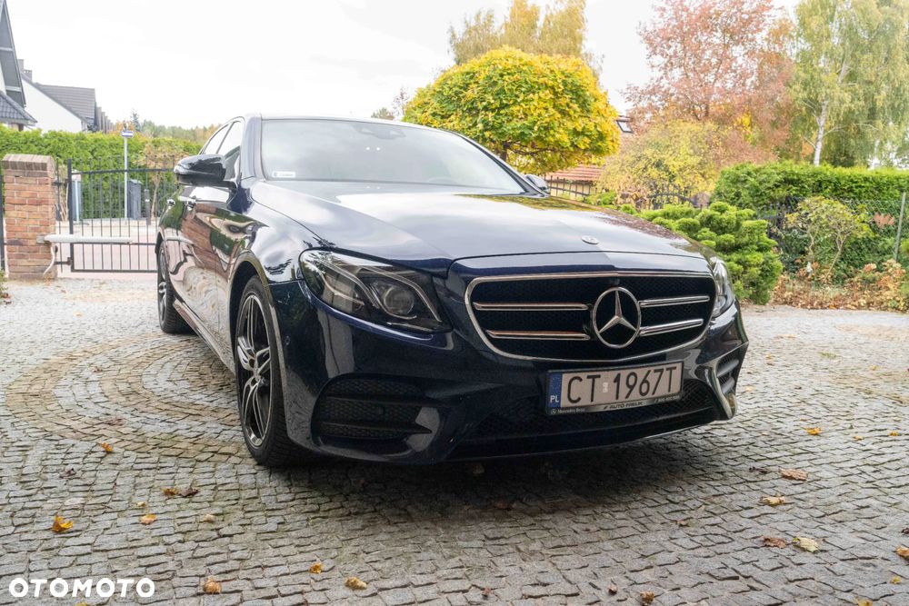 Mercedes-Benz Klasa E 220 d 4-Matic 9G-TRONIC - 1