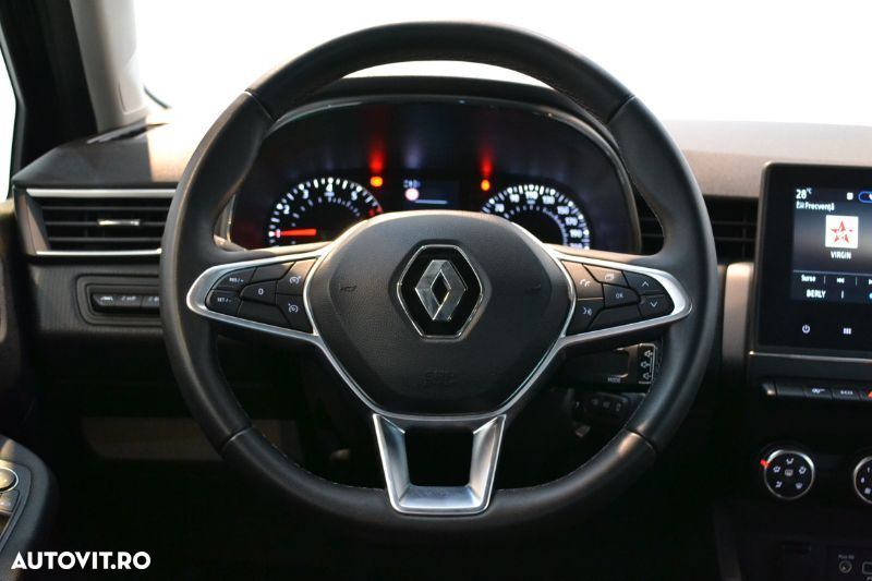 Renault Clio - 17