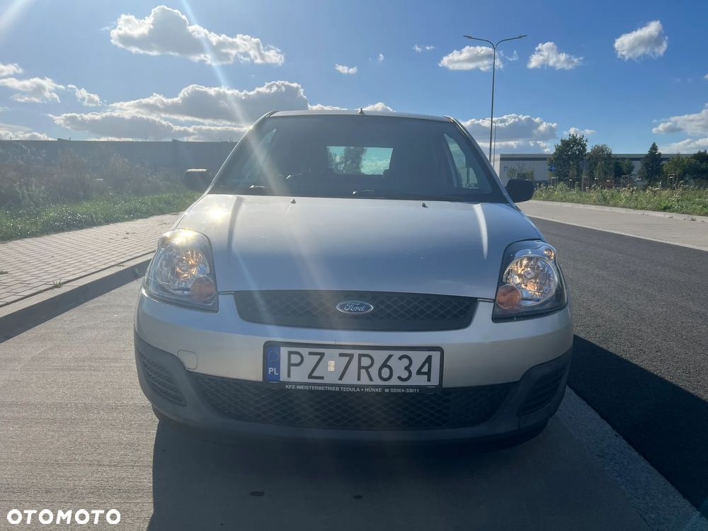 Ford Fiesta 1.3 - 11