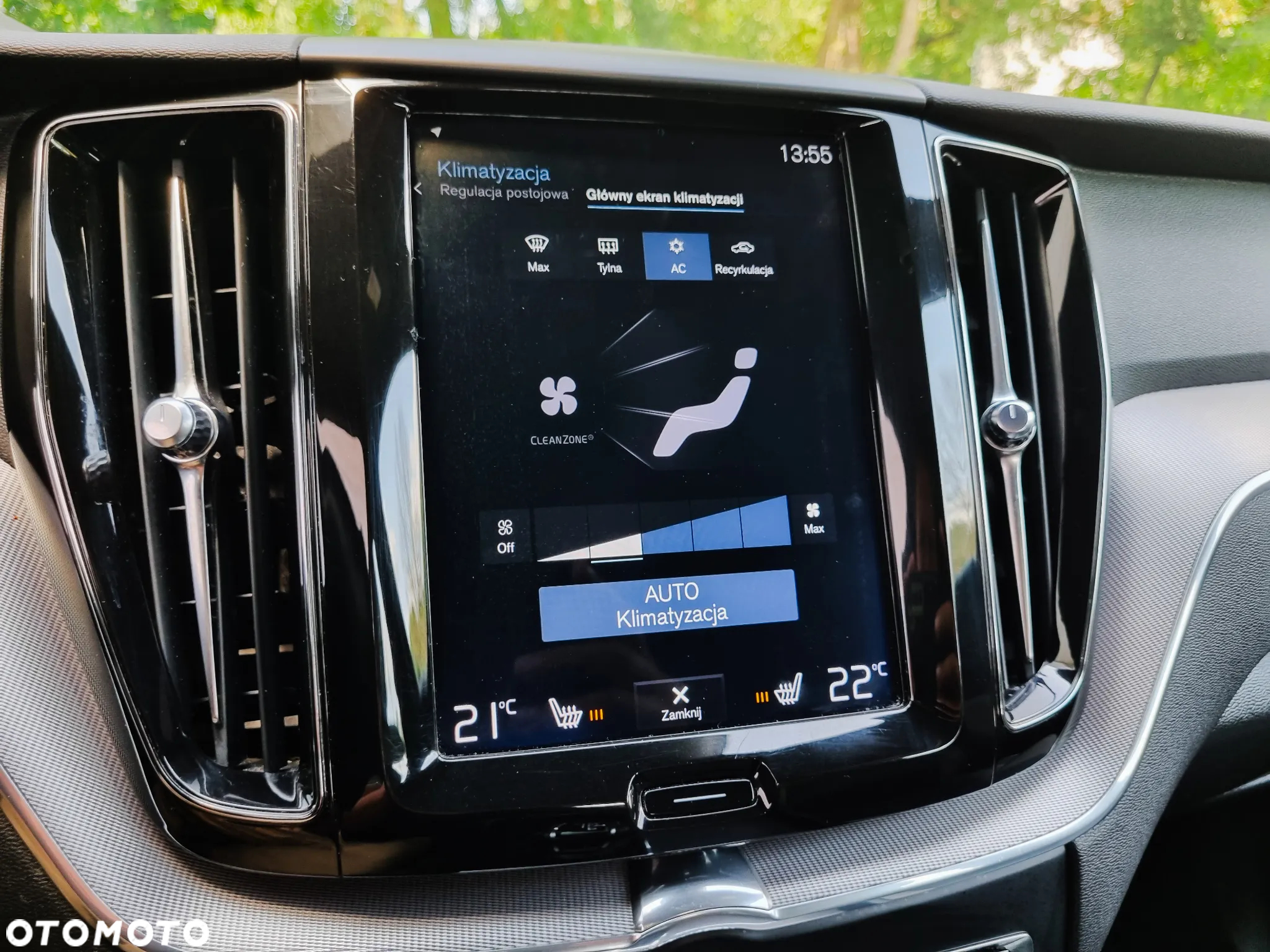 Volvo XC 60 T4 R-Design - 27