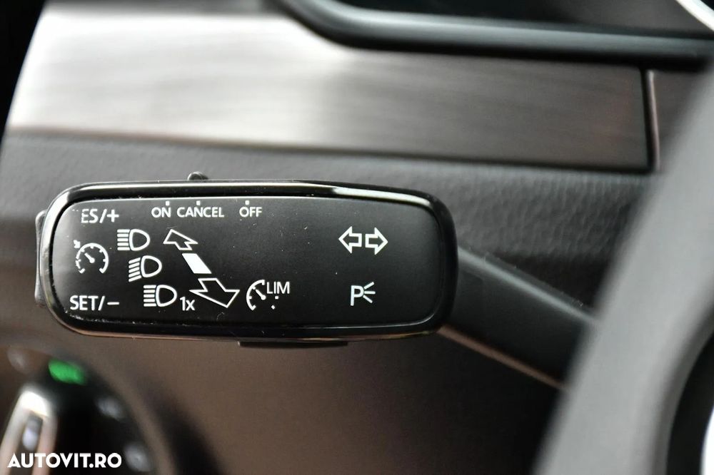 Skoda Superb Combi 1.6 TDI DSG Style - 12