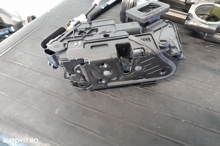 Broasca usa spate dreapta A6E-5TA839016E A6E-5TA839016E Volkswagen VW - 3