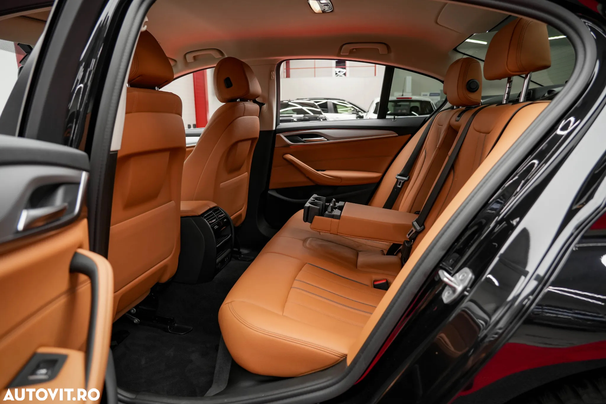 BMW Seria 5 518d AT - 17