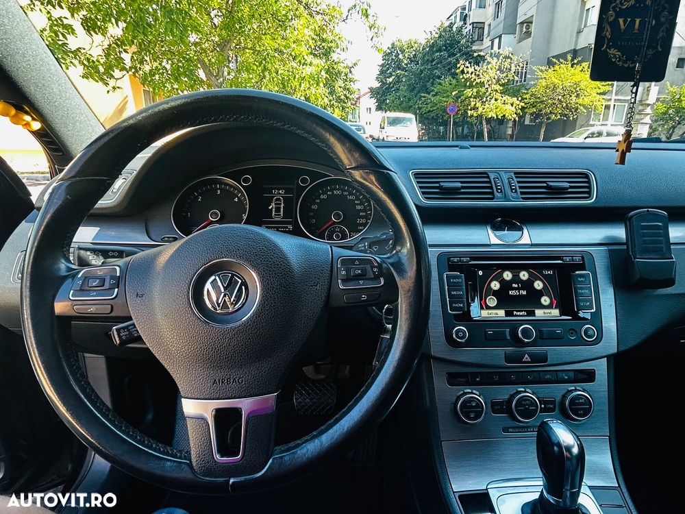 Volkswagen Passat 2.0 TDI BlueMotion Tehnology DSG Comfortline - 11
