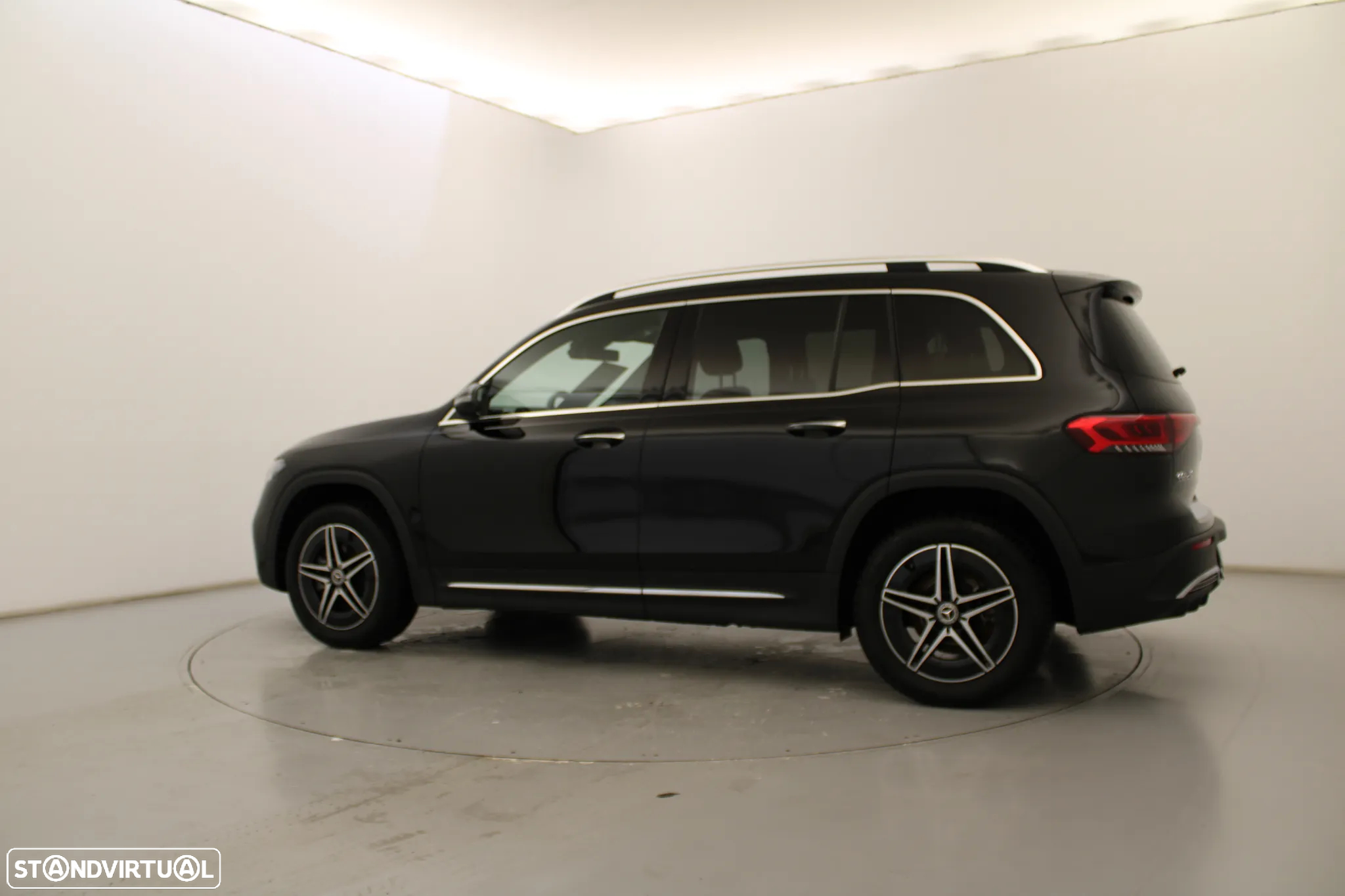 Mercedes-Benz EQB 250 AMG Line - 11