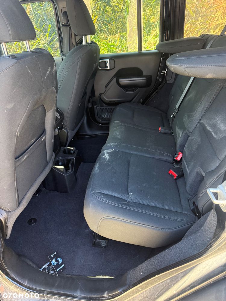 Jeep Wrangler 3.6 Unlim Black Edition II - 8