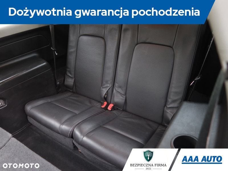 Chevrolet Captiva - 21