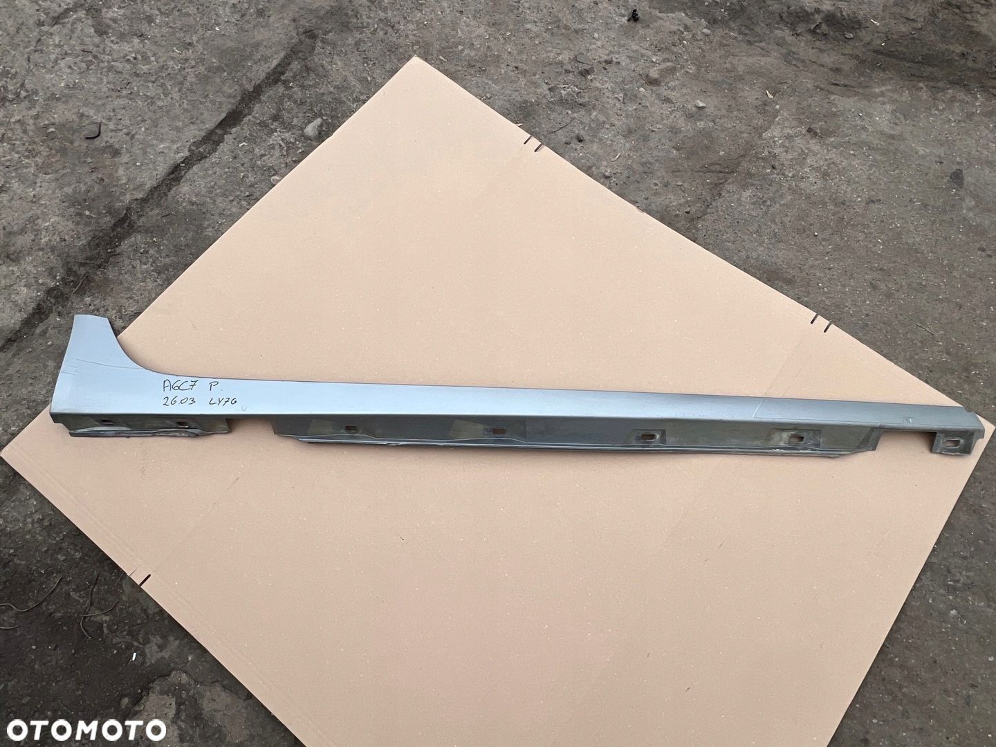 AUDI A6 C7 LY7G LISTWA NAKŁADKA PROGOWA PRAWA PRÓG PRAWY 4G0853856G - 1