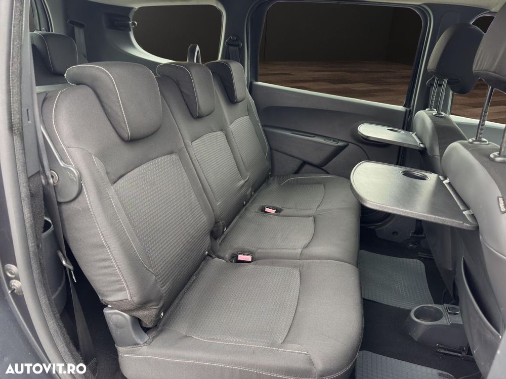 Dacia Lodgy 1.5 dCi Laureate - 11