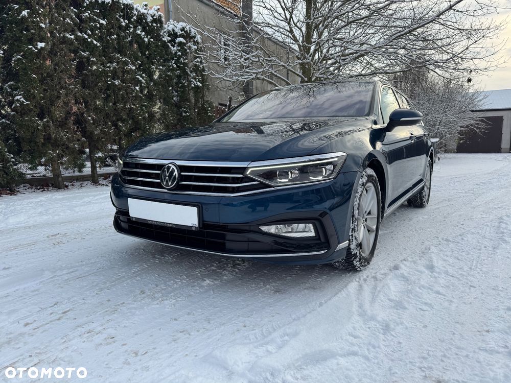 Volkswagen Passat Variant 2.0 TDI EVO Elegance DSG - 16