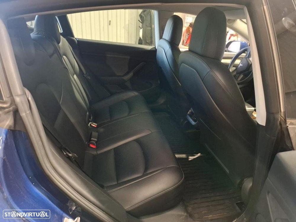 Tesla Model 3 Long Range AWD Dual Motor Performance - 7