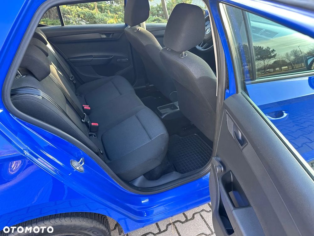 Skoda Fabia 1.0 Active - 12