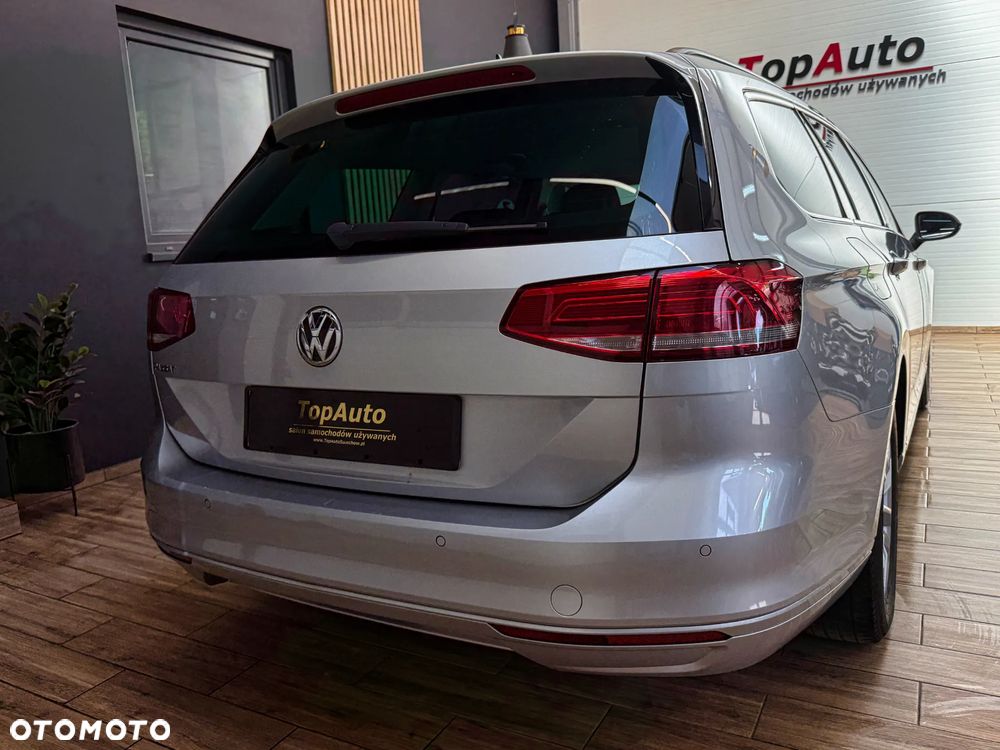 Volkswagen Passat 2.0 TDI SCR DSG Highline - 8