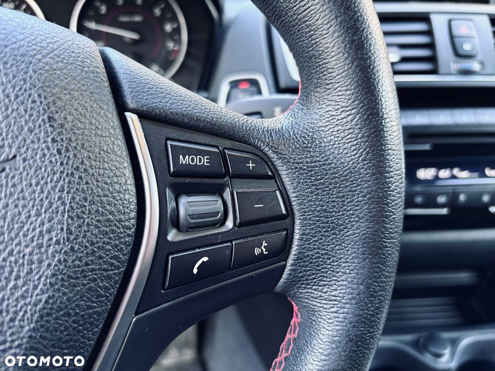 BMW Seria 1 118i GPF Sport Line - 19