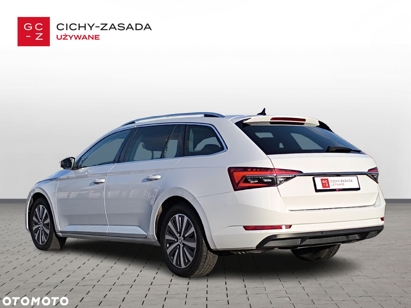 Skoda Superb 2.0 TDI SCR Style DSG - 3