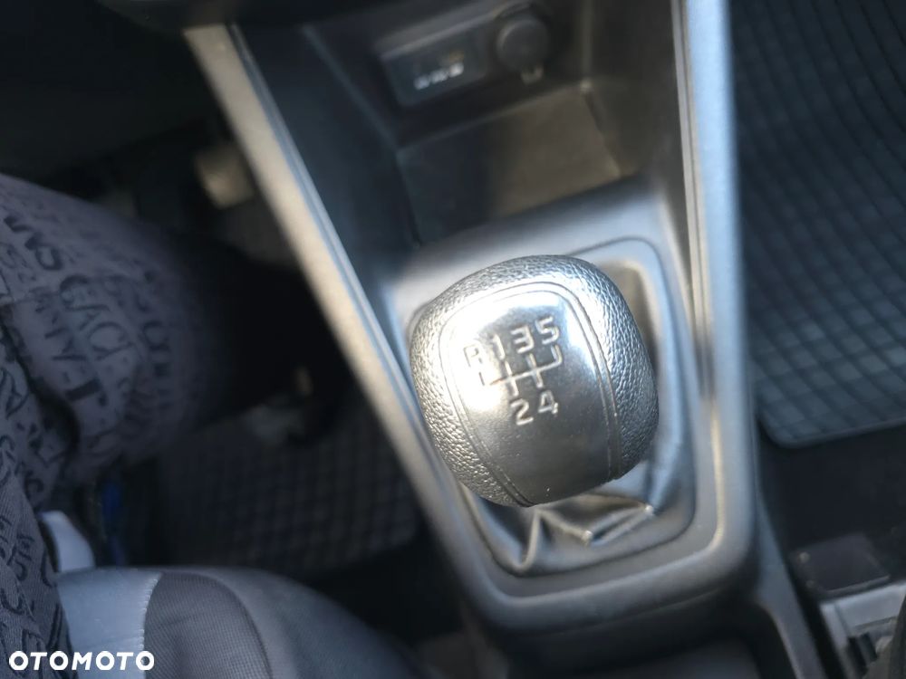 Kia Venga 1.4 L - 25