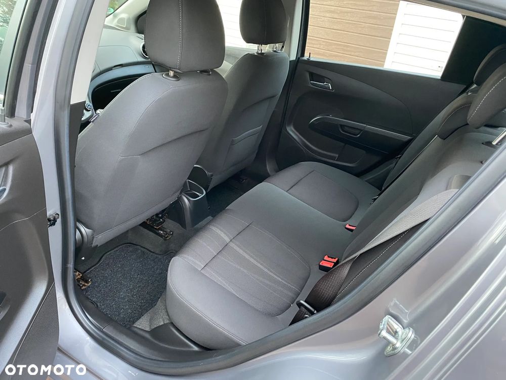 Chevrolet Aveo 1.6 LTZ S/S - 7