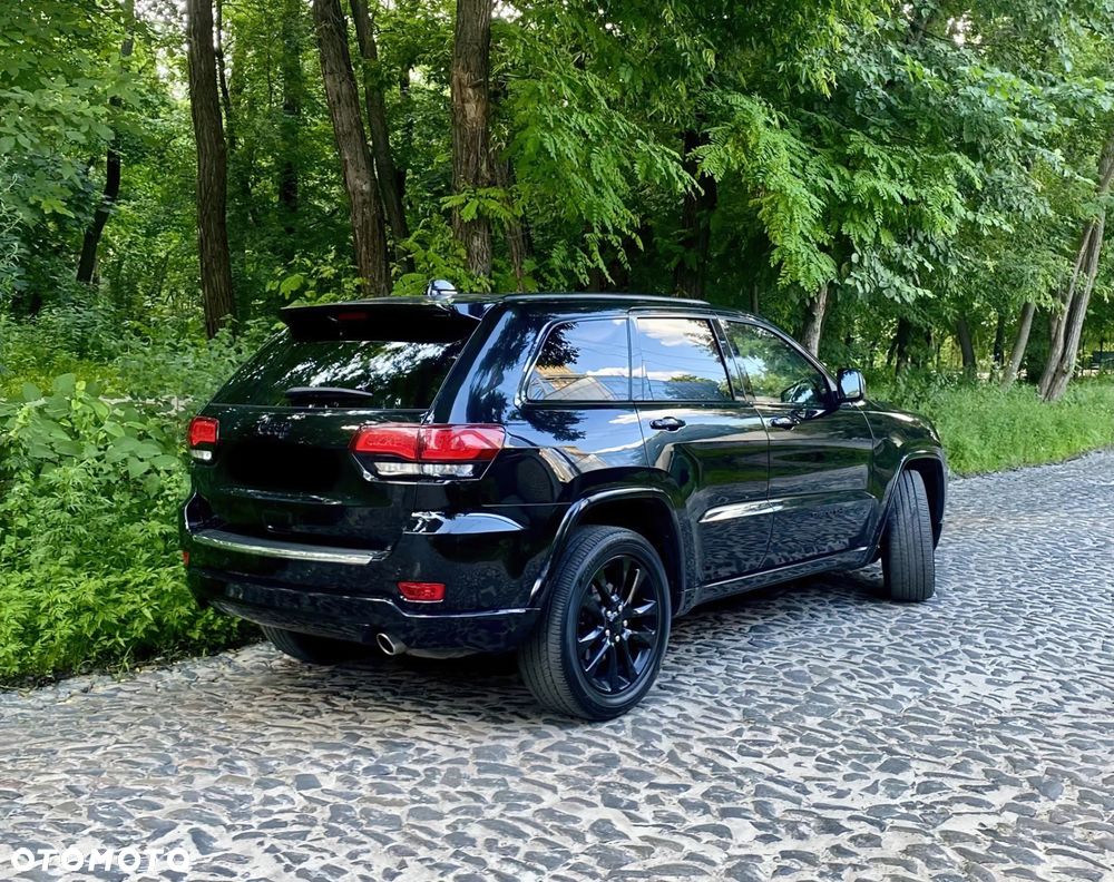 Jeep Grand Cherokee - 7